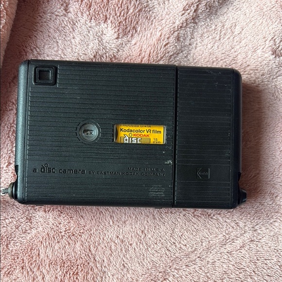 Vintage (1984) Kodak Disc 6100 Black Film Camera - Picture 3 of 5
